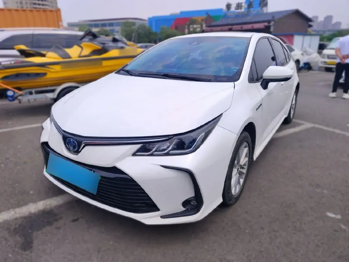 2021 Toyota Corolla 1.8L 98HP L4 E-CVT Hybrid