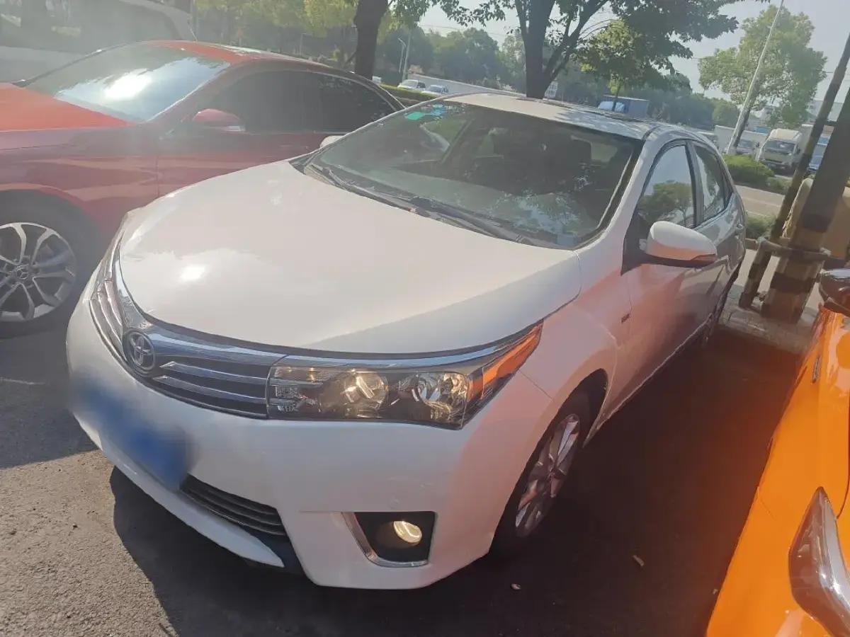 2014 Toyota Corolla 1.6L 122HP L4 CVT