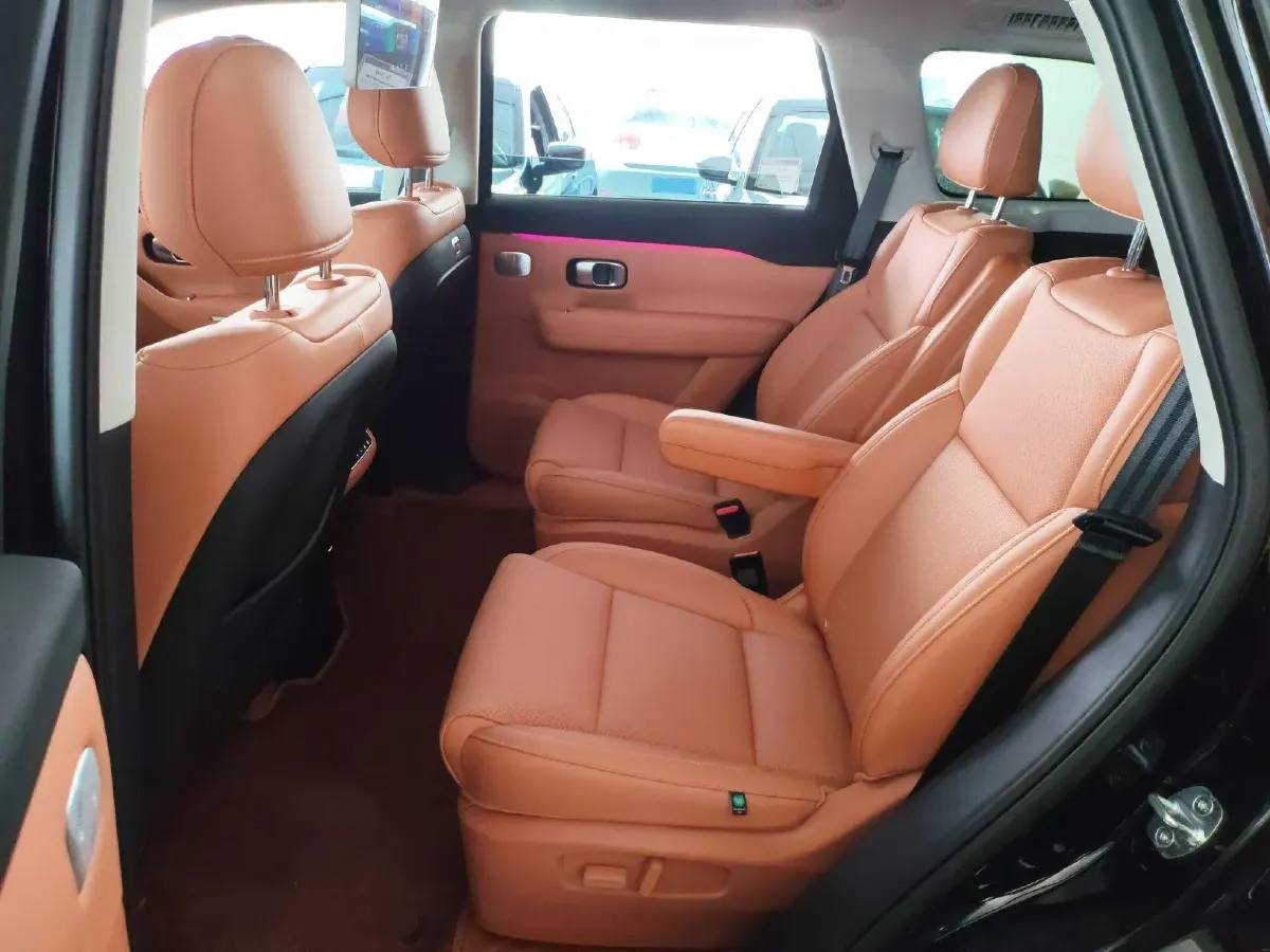 2024 Leapmotor C16 1.5L 95HP L4 REEV 28.4KWH,autocango,china used car exporter,china ev exporter,chinese used car exporter,chinese used ev exporter