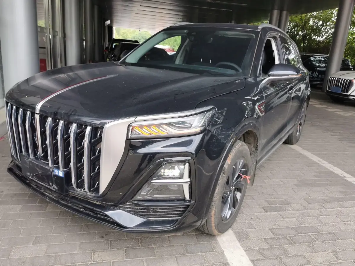 2023 HongQi HS5 2.0T 252HP L4 8AT