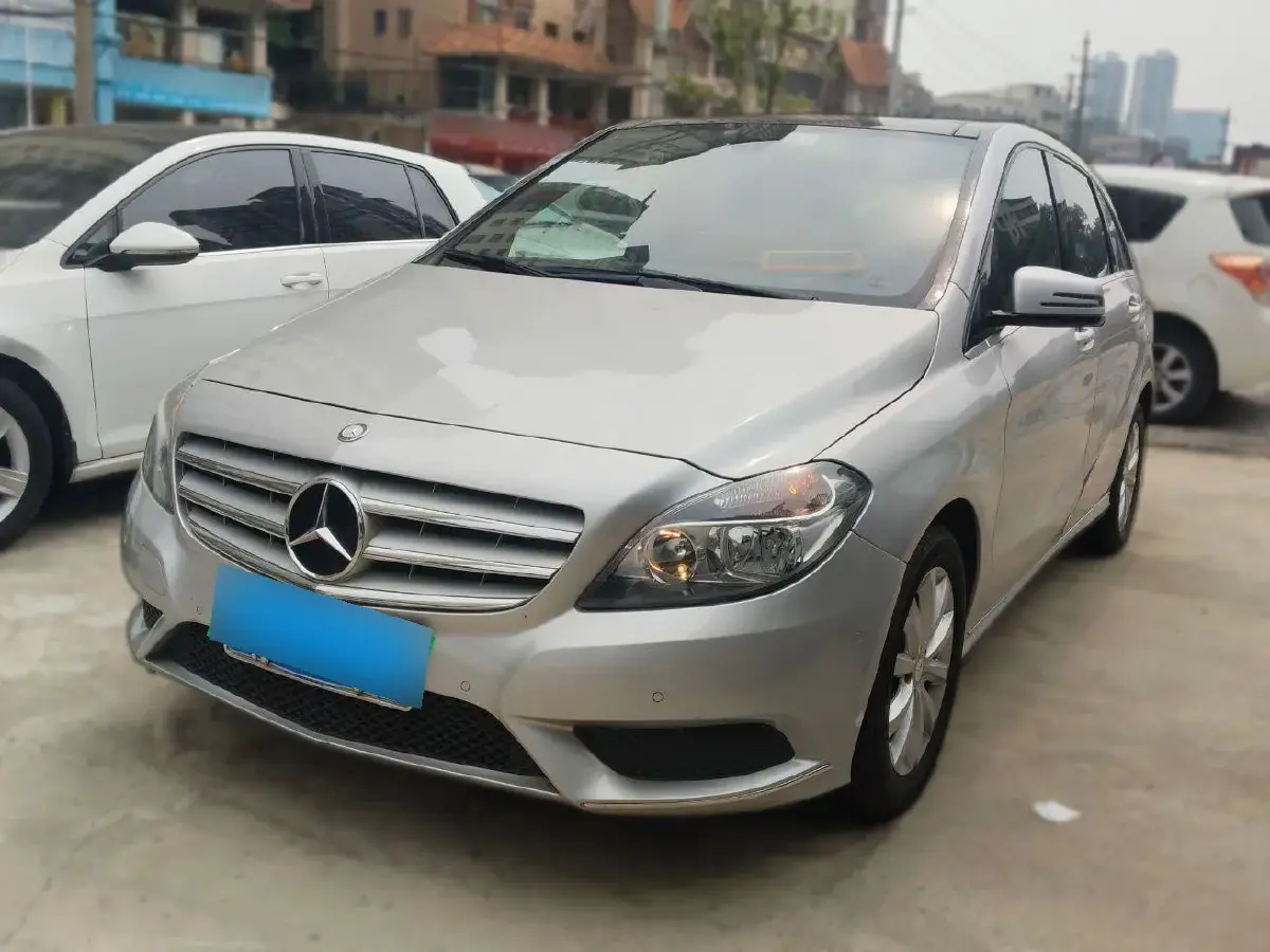 2012 Mercedes-Benz B Class 1.6T 122HP L4 7DCT