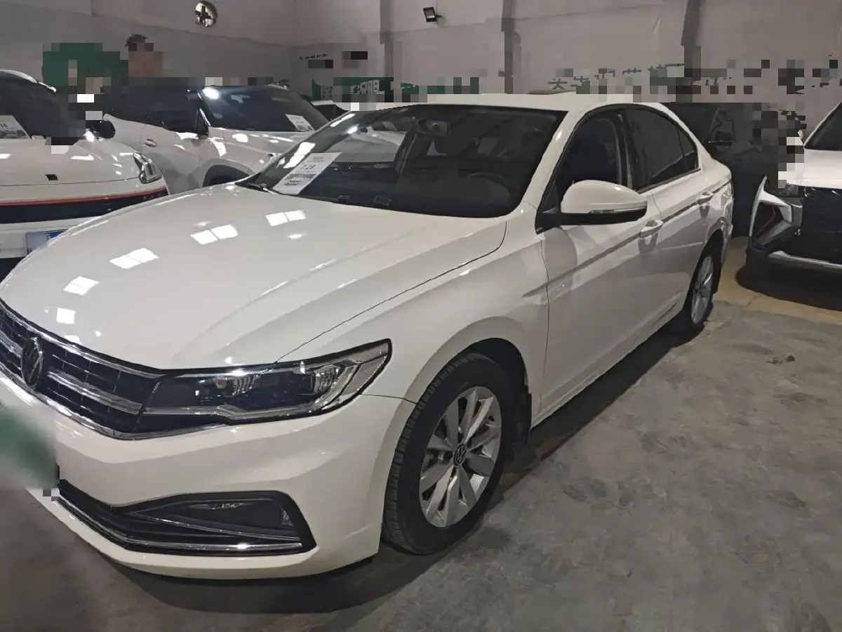 2021 Volkswagen Bora 1.5L 113HP L4 6AT