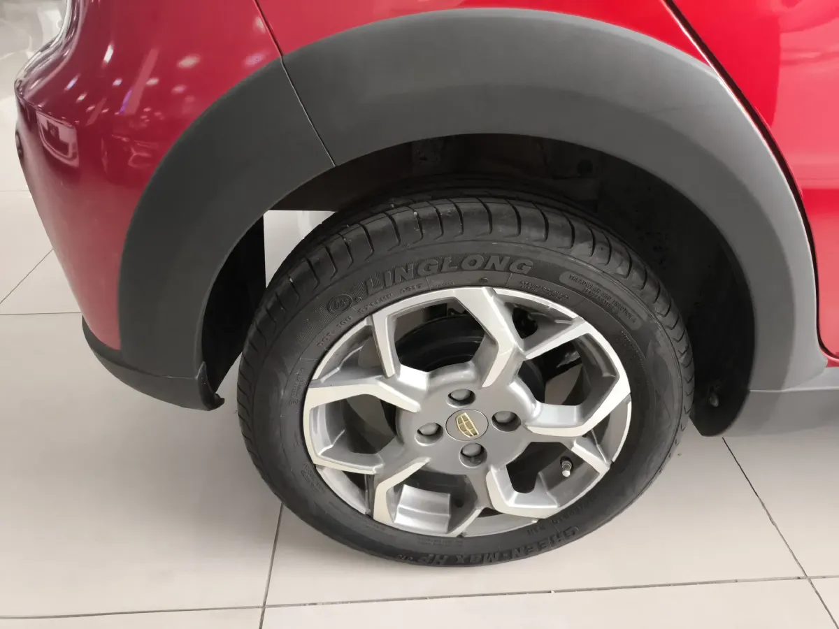 2017 Geely Vision X1 1.3L 88HP L4 4AT,autocango,china used car exporter,china ev exporter,chinese used car exporter,chinese used ev exporter