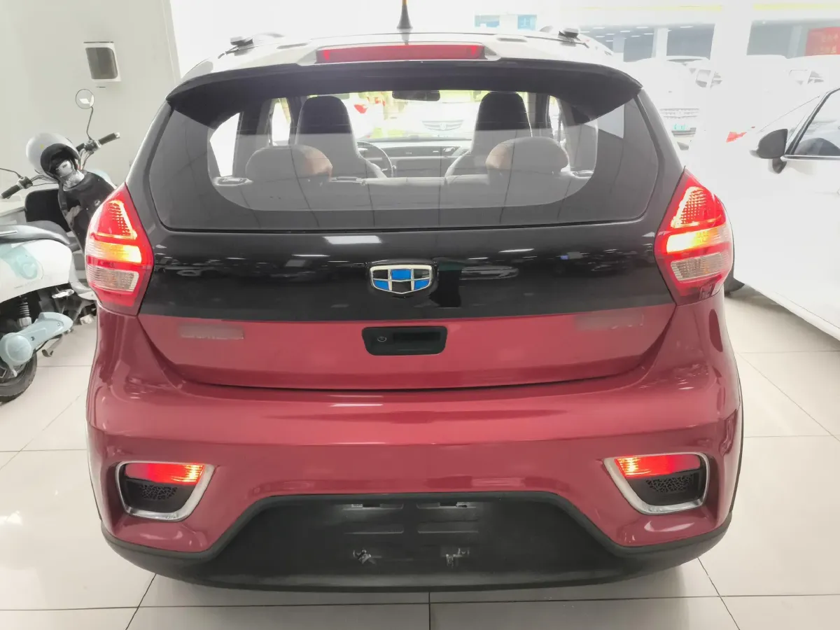 2017 Geely Vision X1 1.3L 88HP L4 4AT,autocango,china used car exporter,china ev exporter,chinese used car exporter,chinese used ev exporter