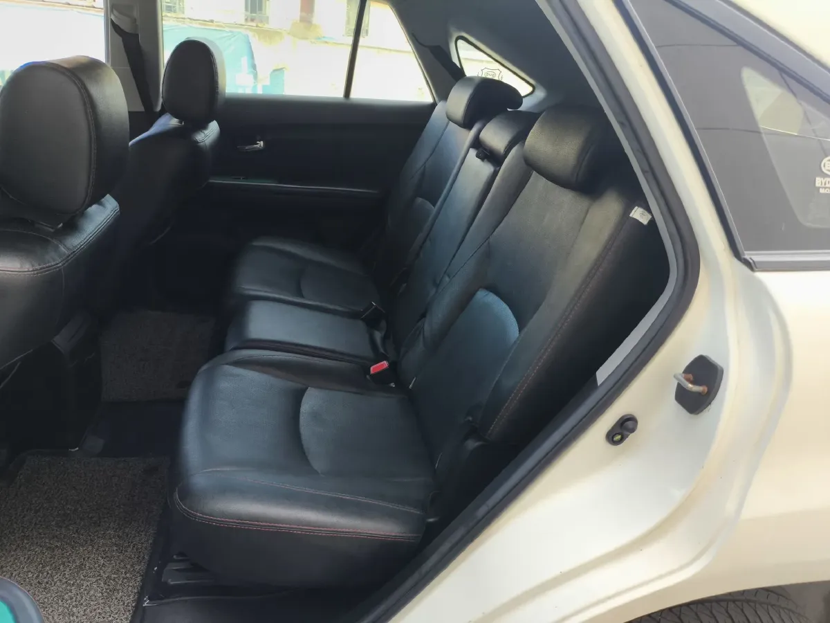 2014 BYD S6 1.5T 154HP L4 6MT,autocango,china used car exporter,china ev exporter,chinese used car exporter,chinese used ev exporter