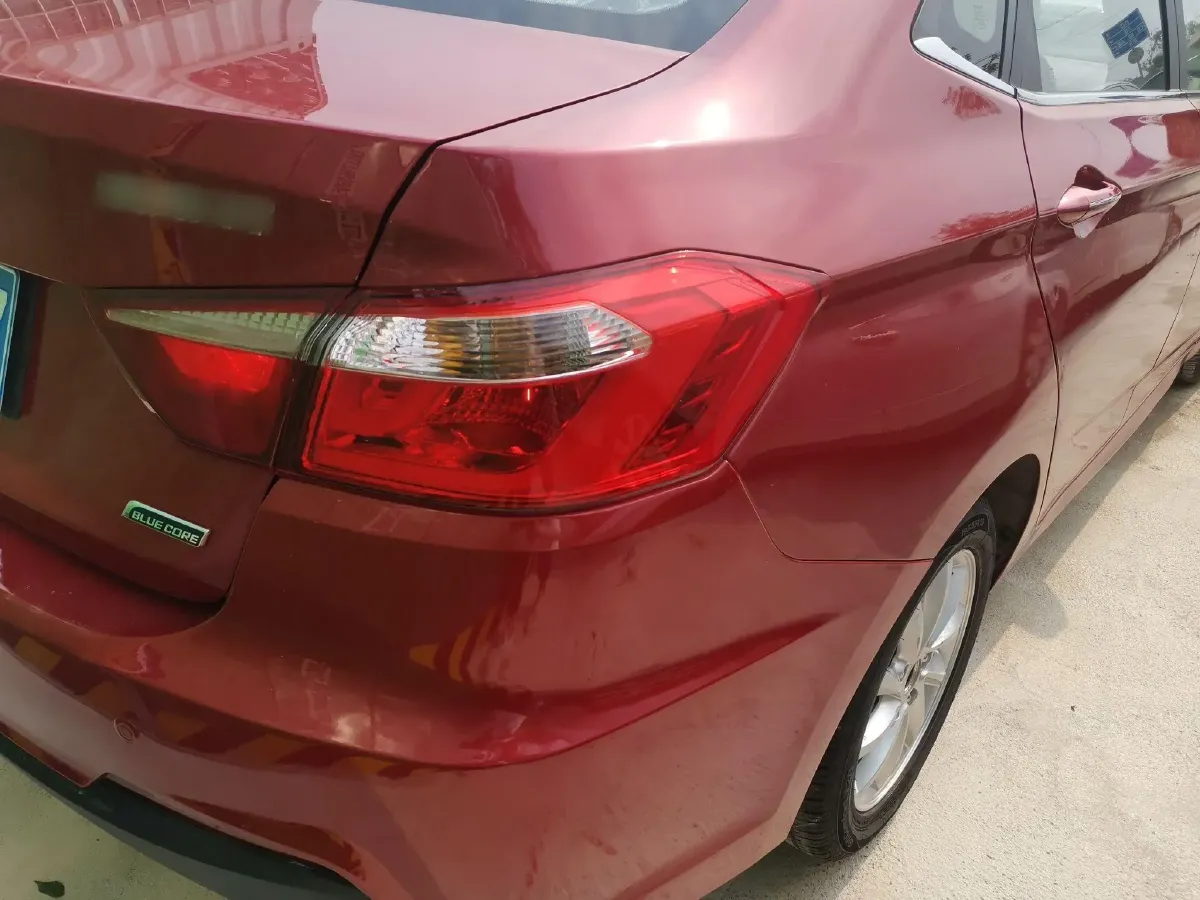 2015 ChangAn Alsvin V7 1.6L 124HP L4 4AT,autocango,china used car exporter,china ev exporter,chinese used car exporter,chinese used ev exporter