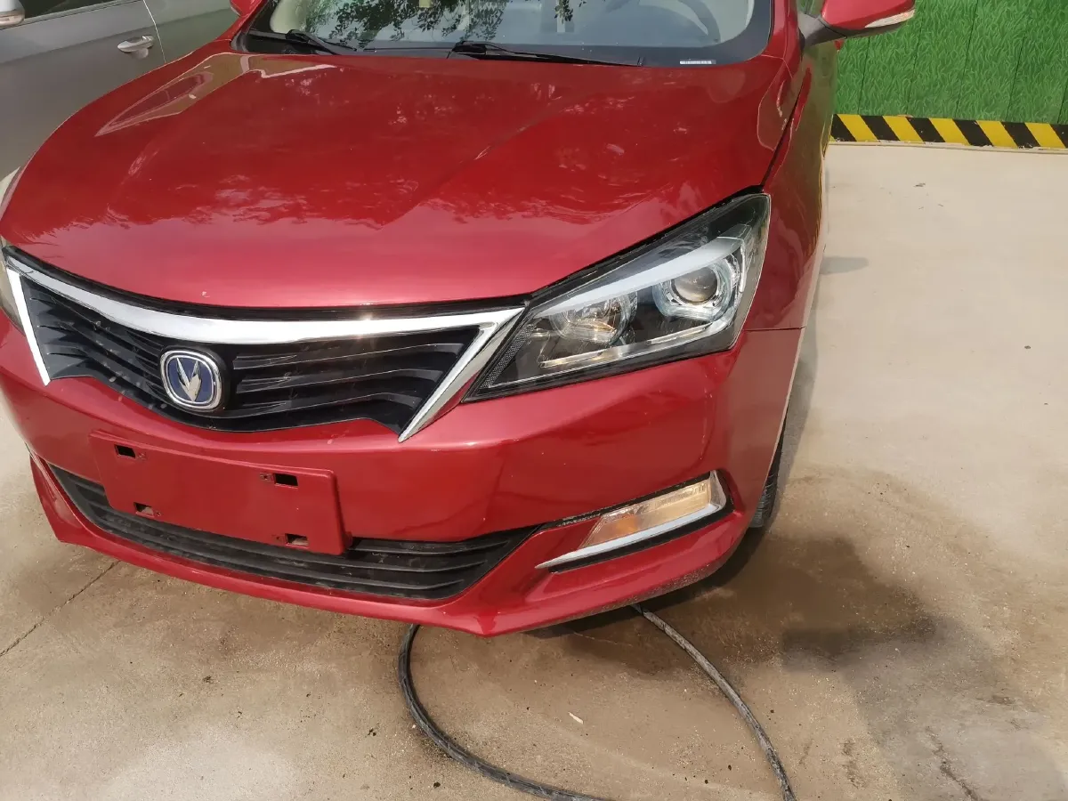 2015 ChangAn Alsvin V7 1.6L 124HP L4 4AT,autocango,china used car exporter,china ev exporter,chinese used car exporter,chinese used ev exporter