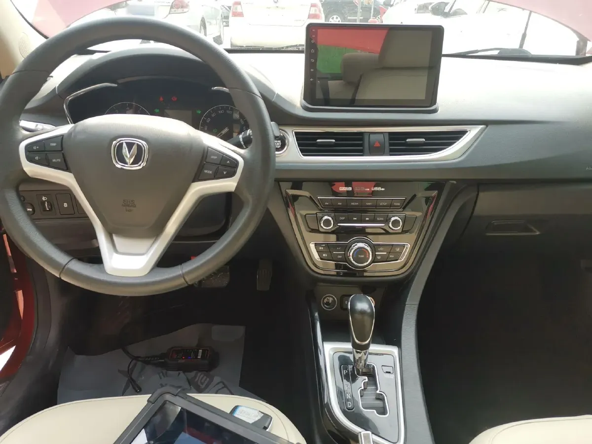 2015 ChangAn Alsvin V7 1.6L 124HP L4 4AT,autocango,china used car exporter,china ev exporter,chinese used car exporter,chinese used ev exporter