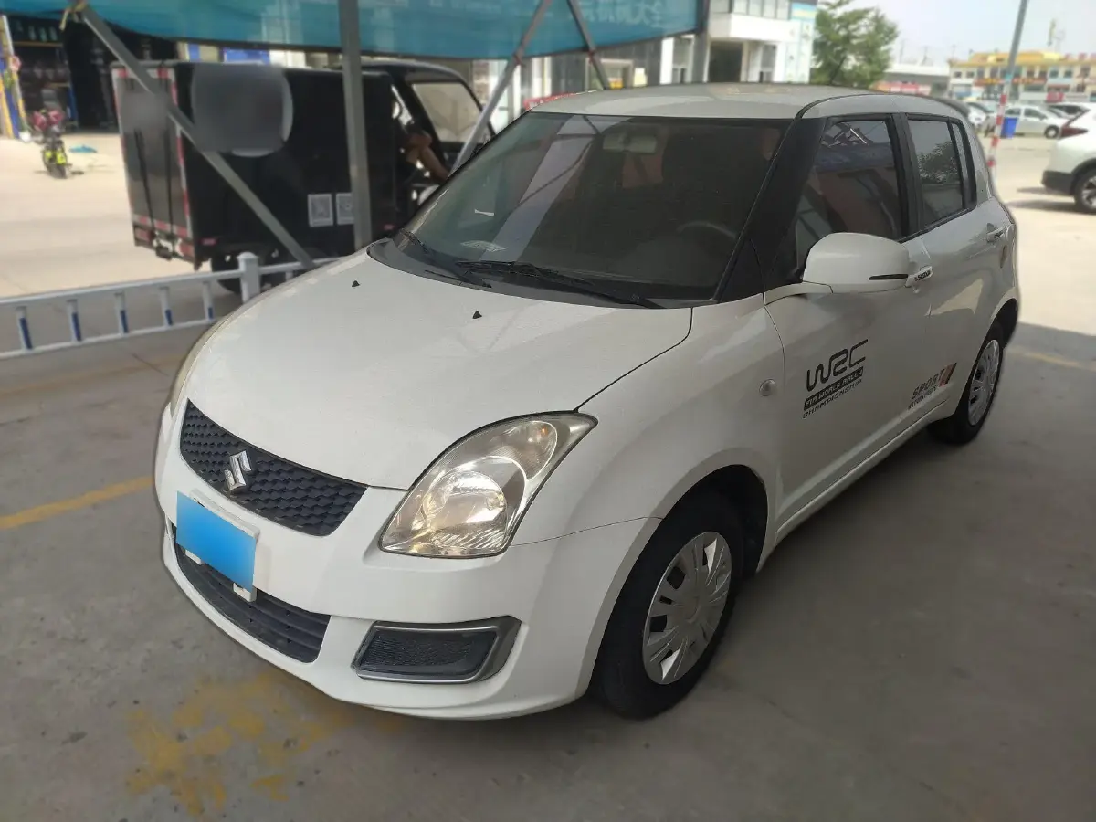 2014 Suzuki Swift 1.3L 91HP L4 5MT