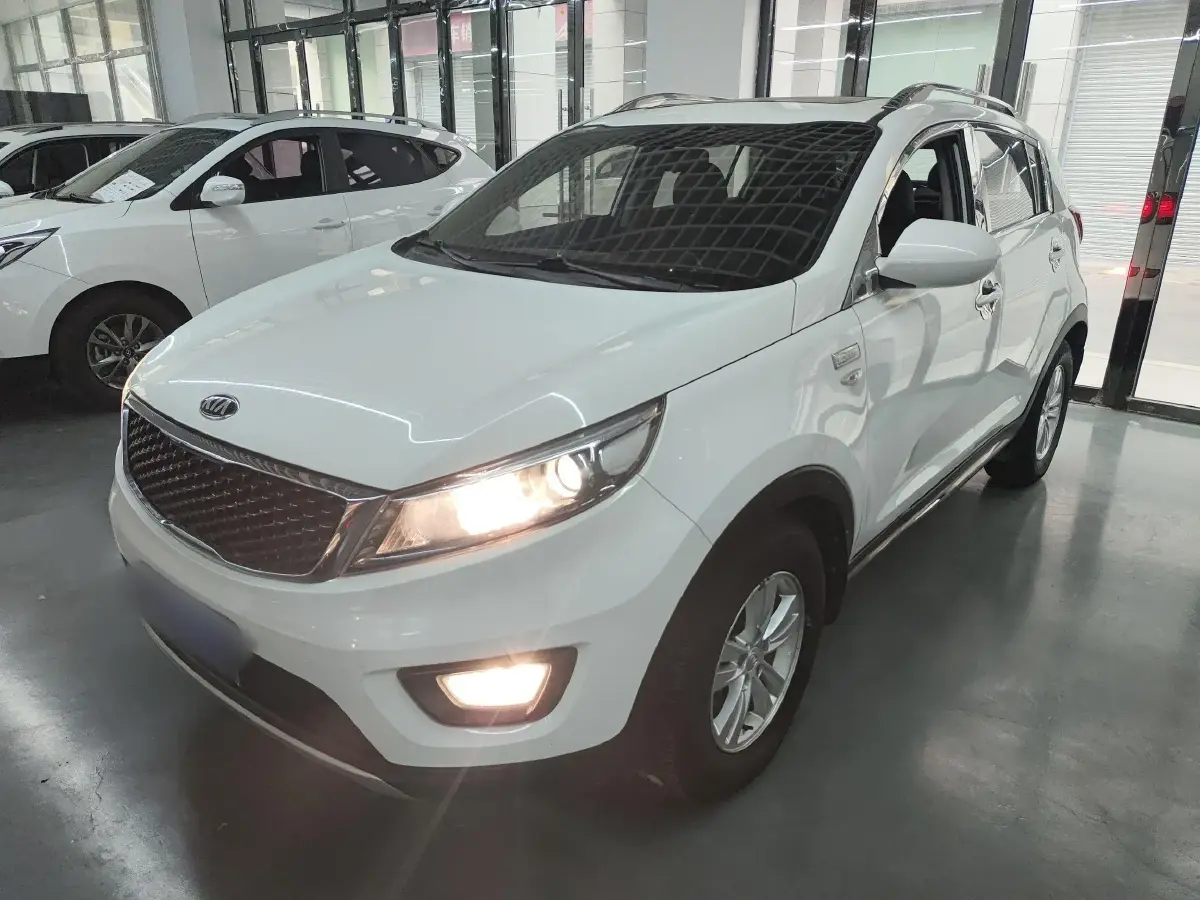 2016 Kia Sportage R 2.0L 165HP L4 6AT