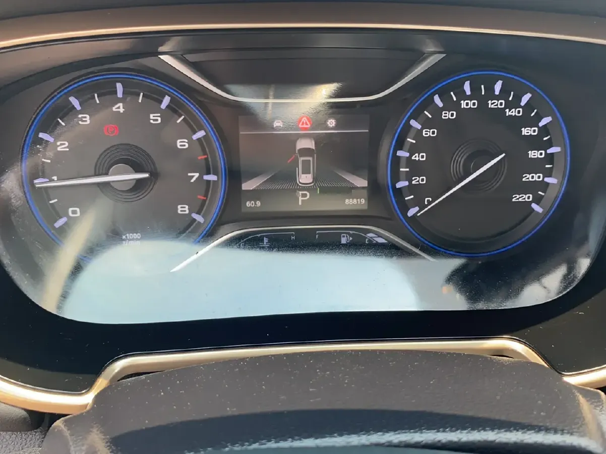 2019 GAC Trumpchi GS5 1.5T 169HP L4 6AT,autocango,china used car exporter,china ev exporter,chinese used car exporter,chinese used ev exporter