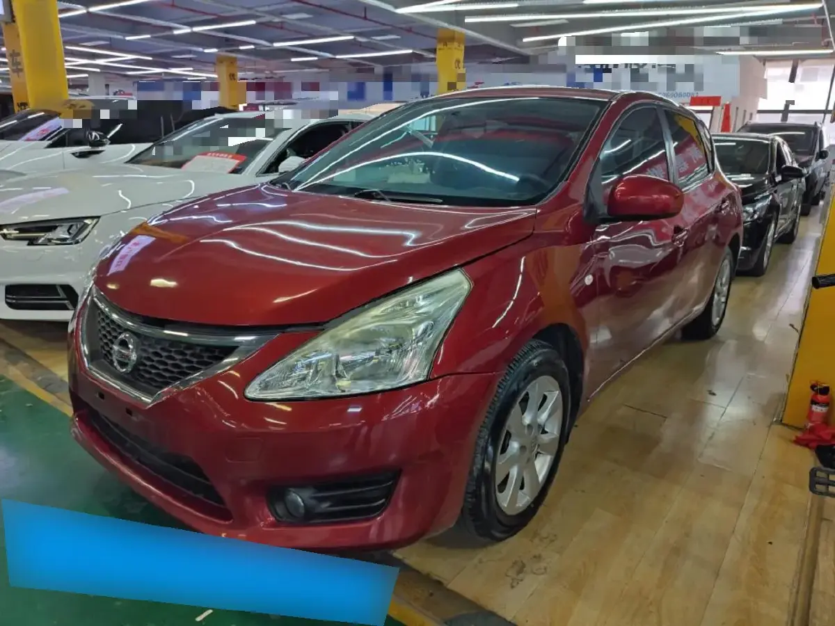 2011 Nissan Tiida 1.6L 126HP L4 CVT