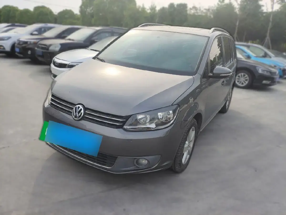 2011 Volkswagen Touran 1.4T 131HP L4 7DCT
