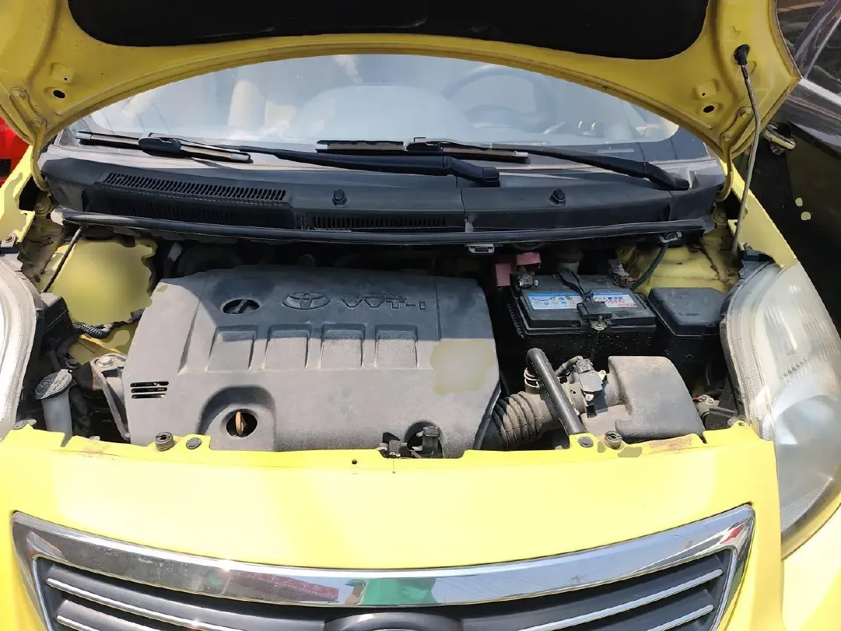 2011 Toyota Yaris 1.6L 118HP L4 4AT,autocango,china used car exporter,china ev exporter,chinese used car exporter,chinese used ev exporter