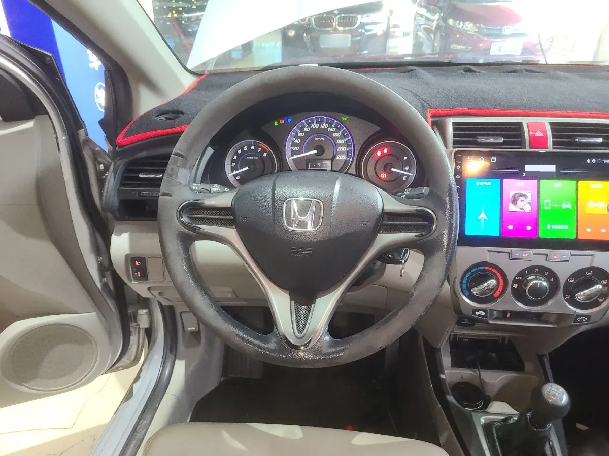 2012 Honda City Classic 1.5L 120HP L4 5MT,autocango,china used car exporter,china ev exporter,chinese used car exporter,chinese used ev exporter