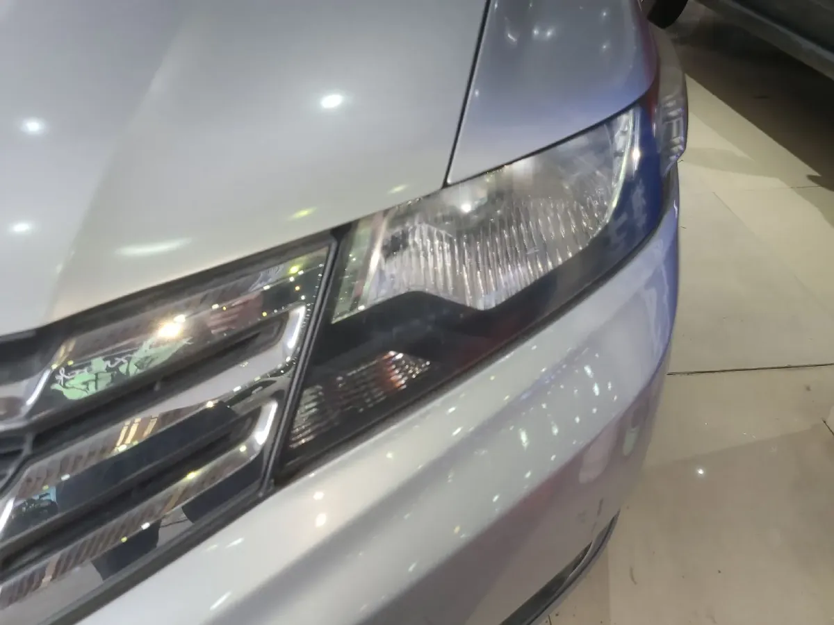 2012 Honda City Classic 1.5L 120HP L4 5MT,autocango,china used car exporter,china ev exporter,chinese used car exporter,chinese used ev exporter