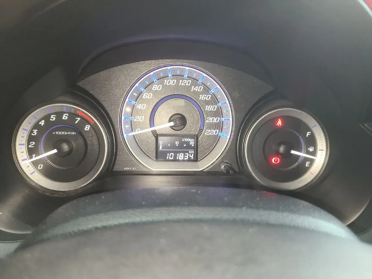 2012 Honda City Classic 1.5L 120HP L4 5MT,autocango,china used car exporter,china ev exporter,chinese used car exporter,chinese used ev exporter