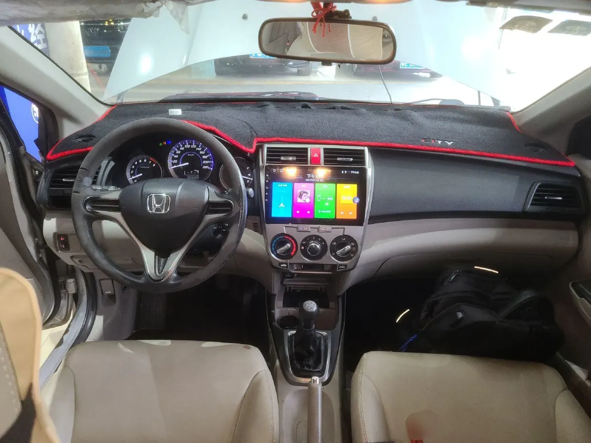 2012 Honda City Classic 1.5L 120HP L4 5MT,autocango,china used car exporter,china ev exporter,chinese used car exporter,chinese used ev exporter