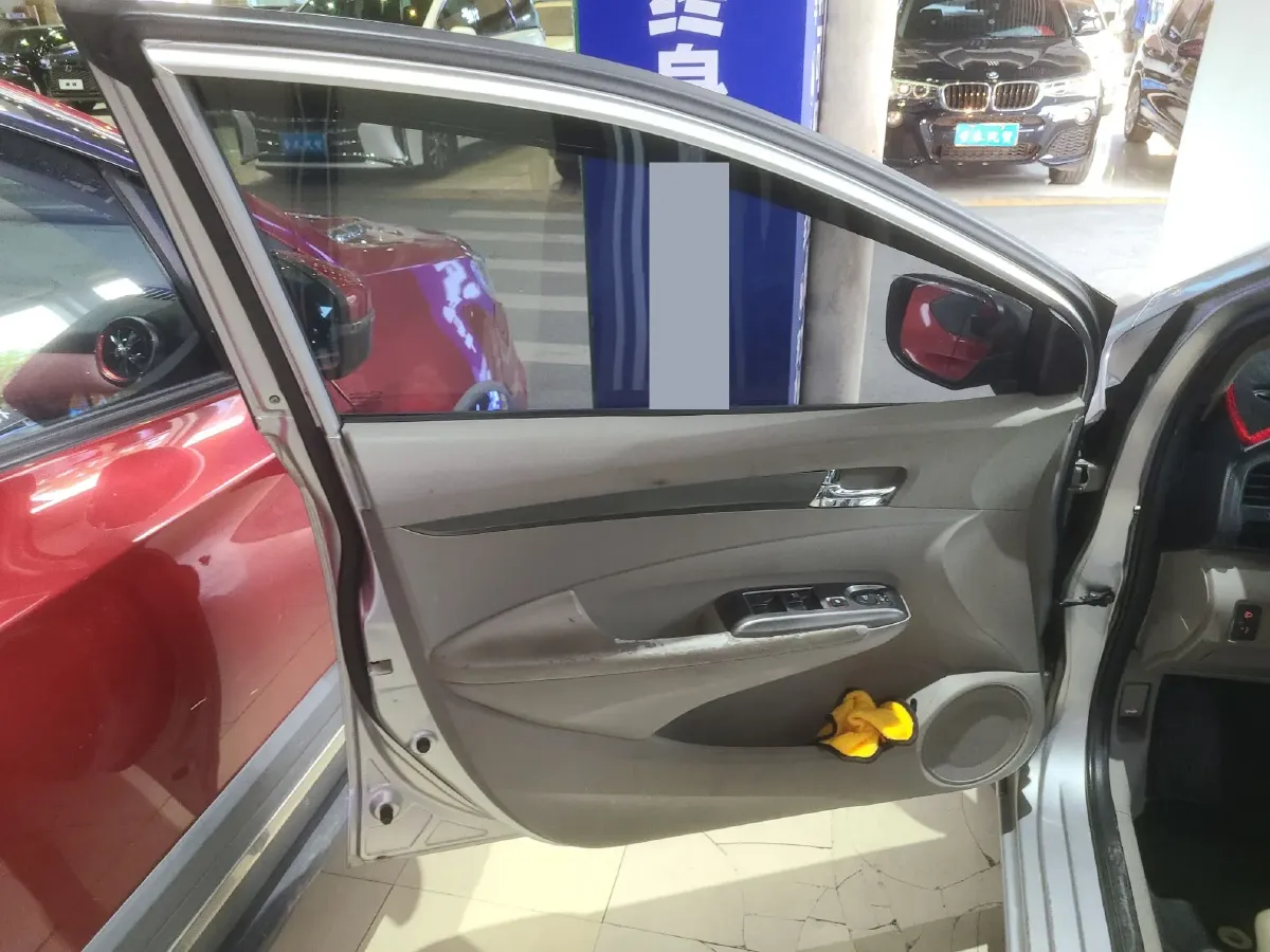 2012 Honda City Classic 1.5L 120HP L4 5MT,autocango,china used car exporter,china ev exporter,chinese used car exporter,chinese used ev exporter