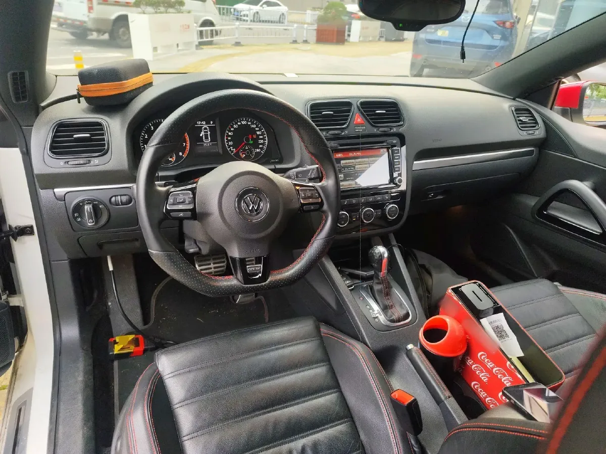 2011 Volkswagen Scirocco 2.0T 211HP L4 6DCT,autocango,china used car exporter,china ev exporter,chinese used car exporter,chinese used ev exporter