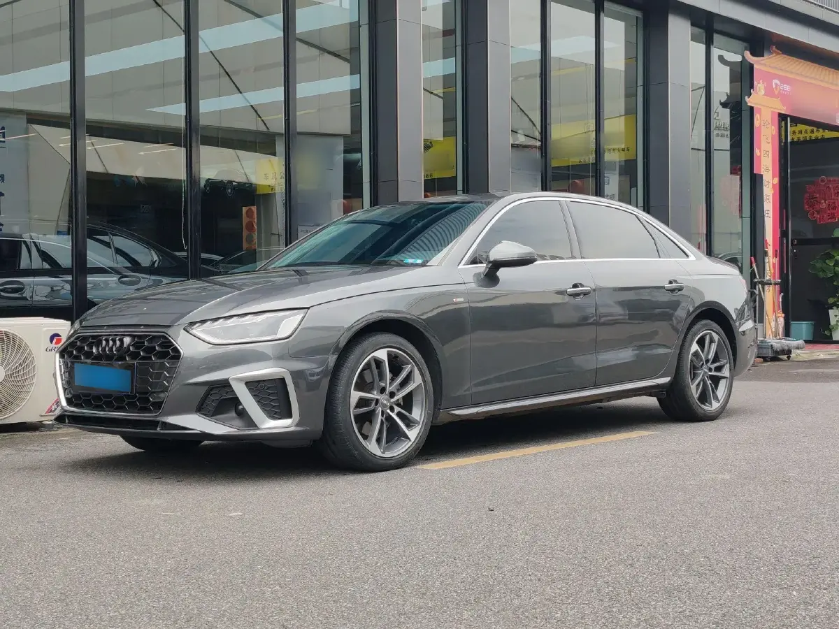 2020 Audi A4L 2.0T 190HP L4 7DCT