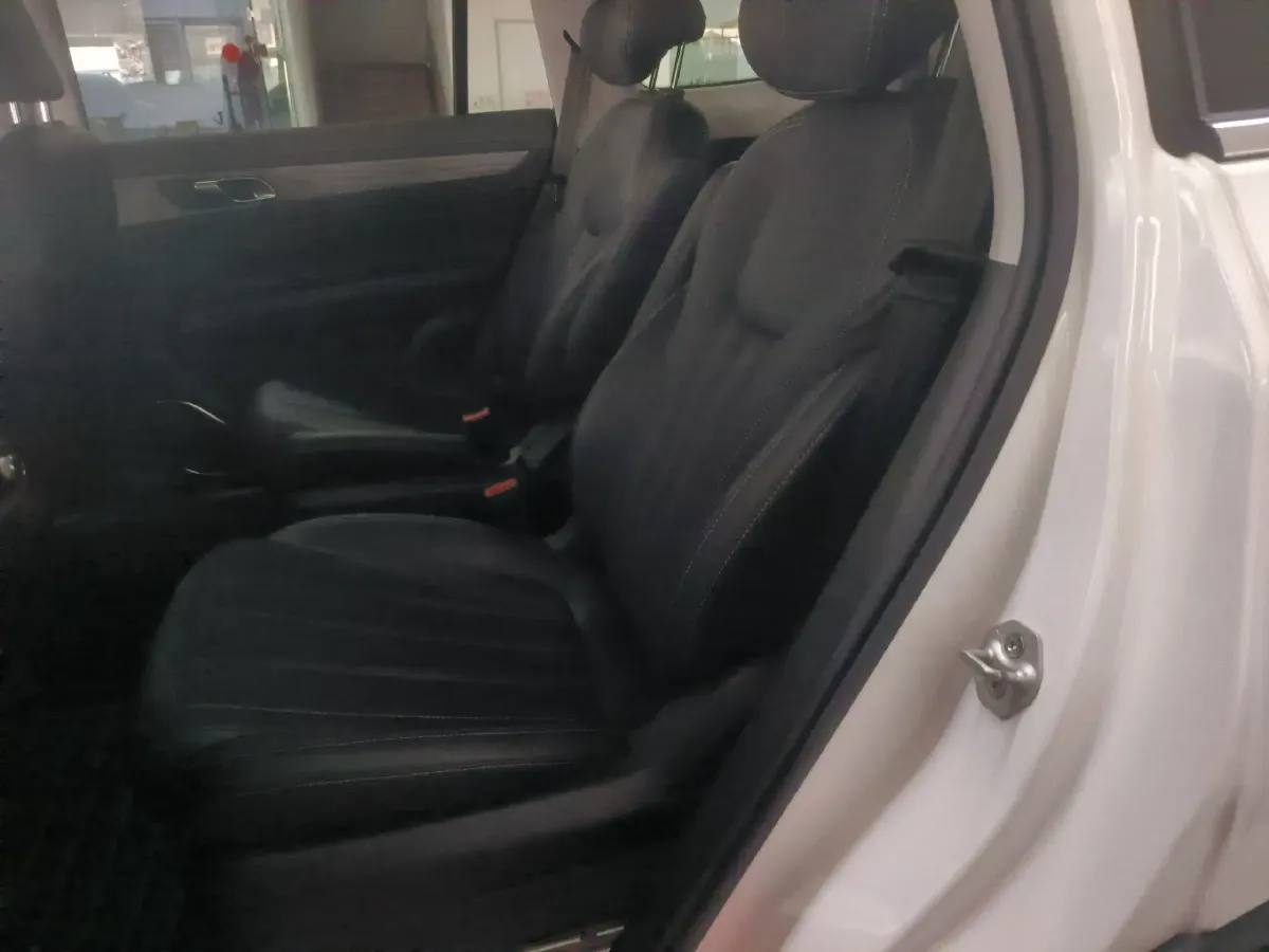 2021 Ford Equator 2.0T 224HP L4 6DCT,autocango,china used car exporter,china ev exporter,chinese used car exporter,chinese used ev exporter