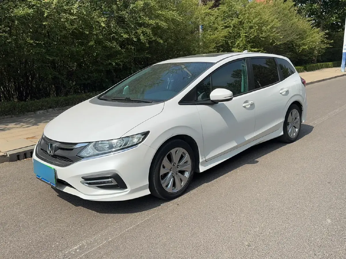 2020 Honda Jade 1.8L 141HP L4 5AT