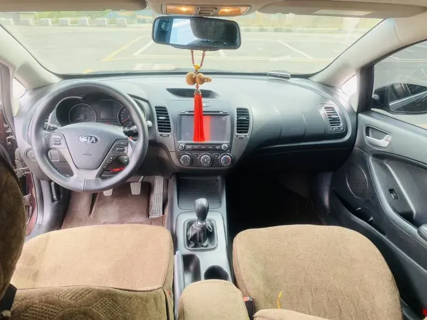 2014 Kia K3S 1.6L 128HP L4 6MT,autocango,china used car exporter,china ev exporter,chinese used car exporter,chinese used ev exporter