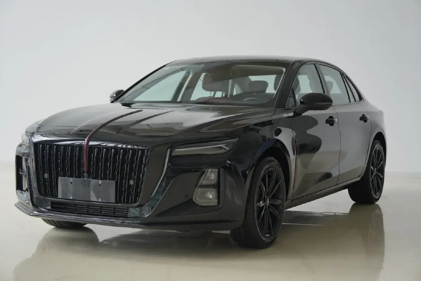 2025 HongQi H5 1.5T 169HP L4 7DCT 2025 HongQi H5 1.5T 169HP L4 7DCT