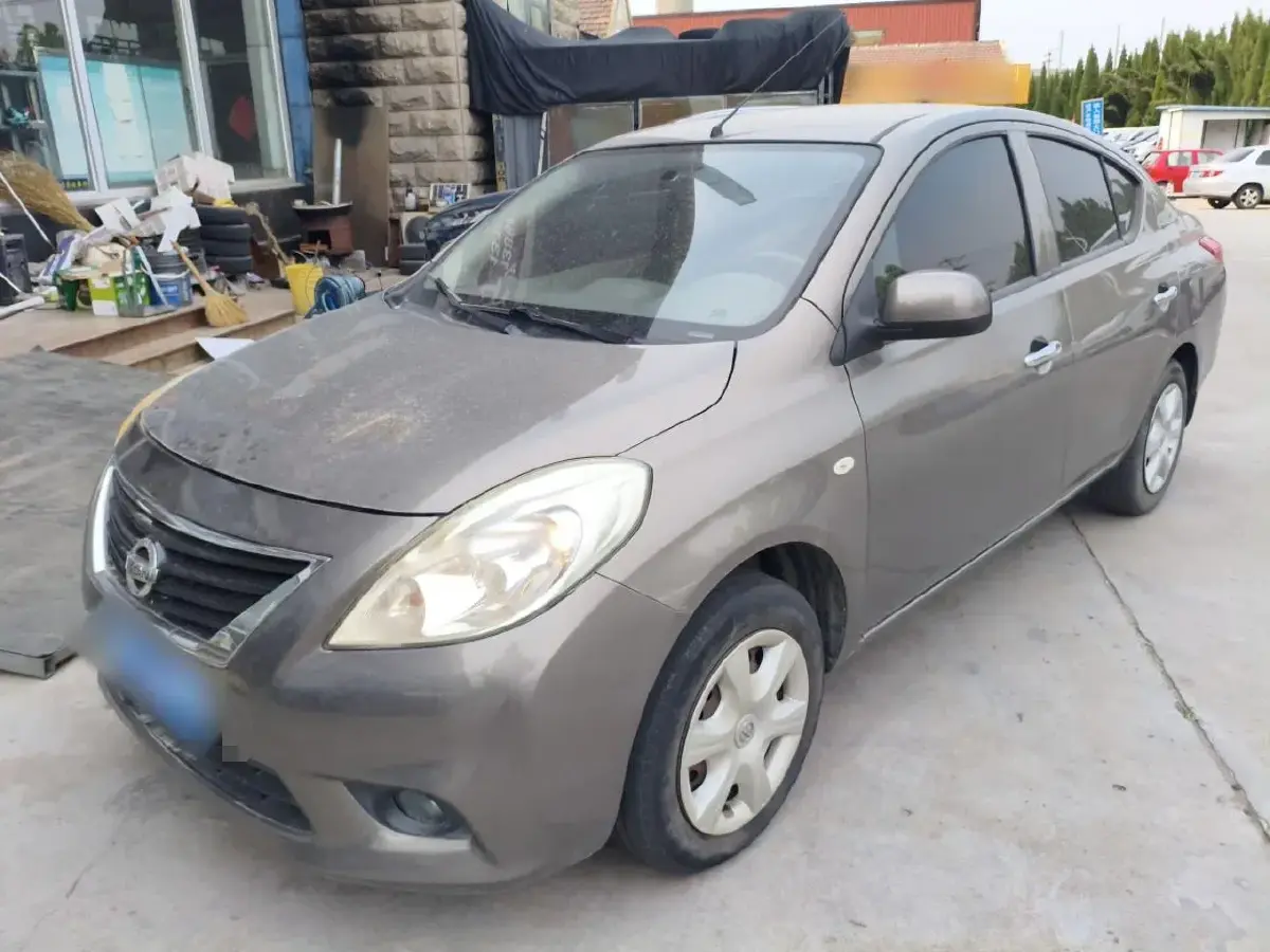 2011 Nissan Sunny 1.5L 112HP L4 5MT