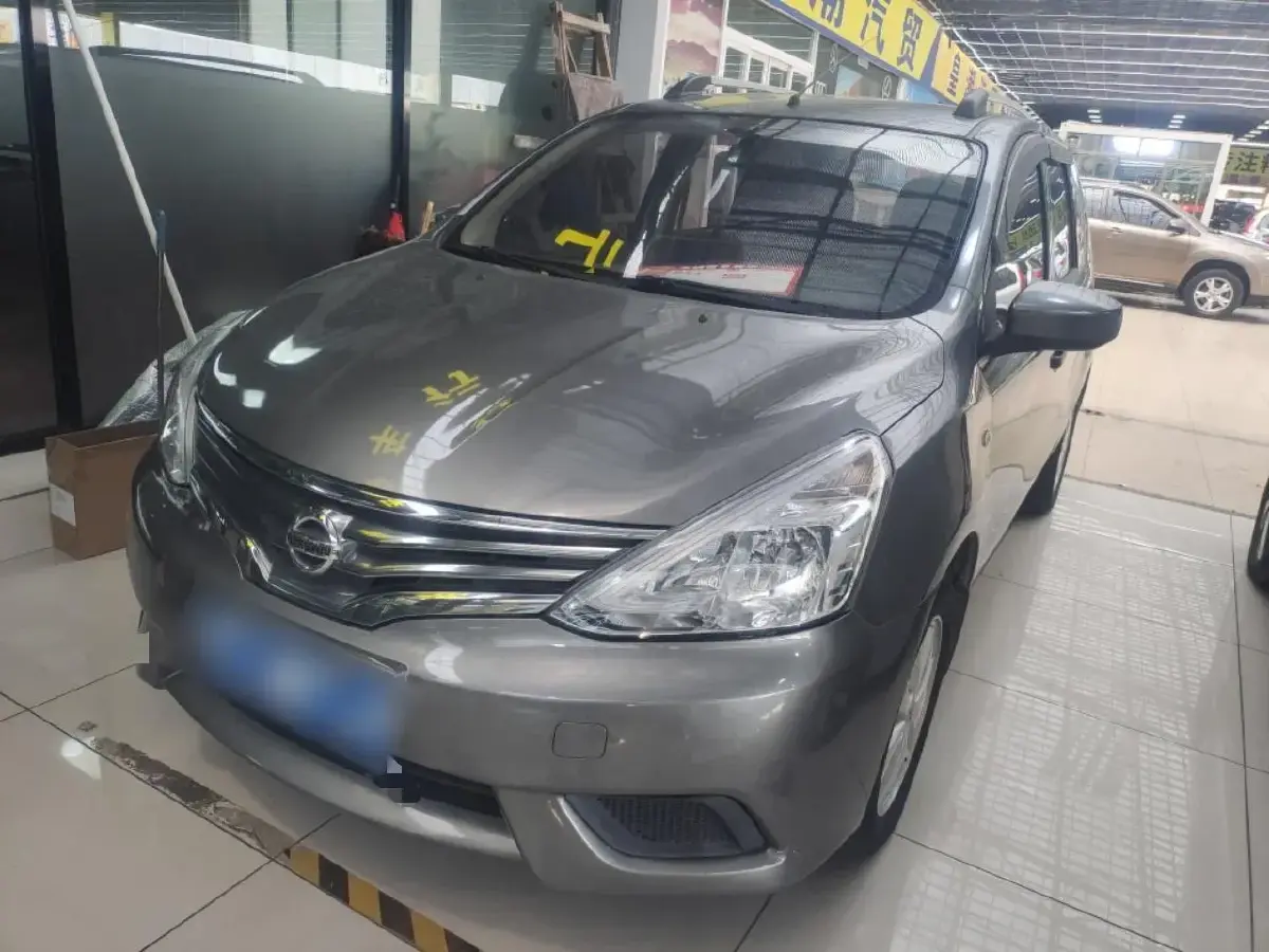 2015 Nissan Livina 1.6L 124HP L4 CVT