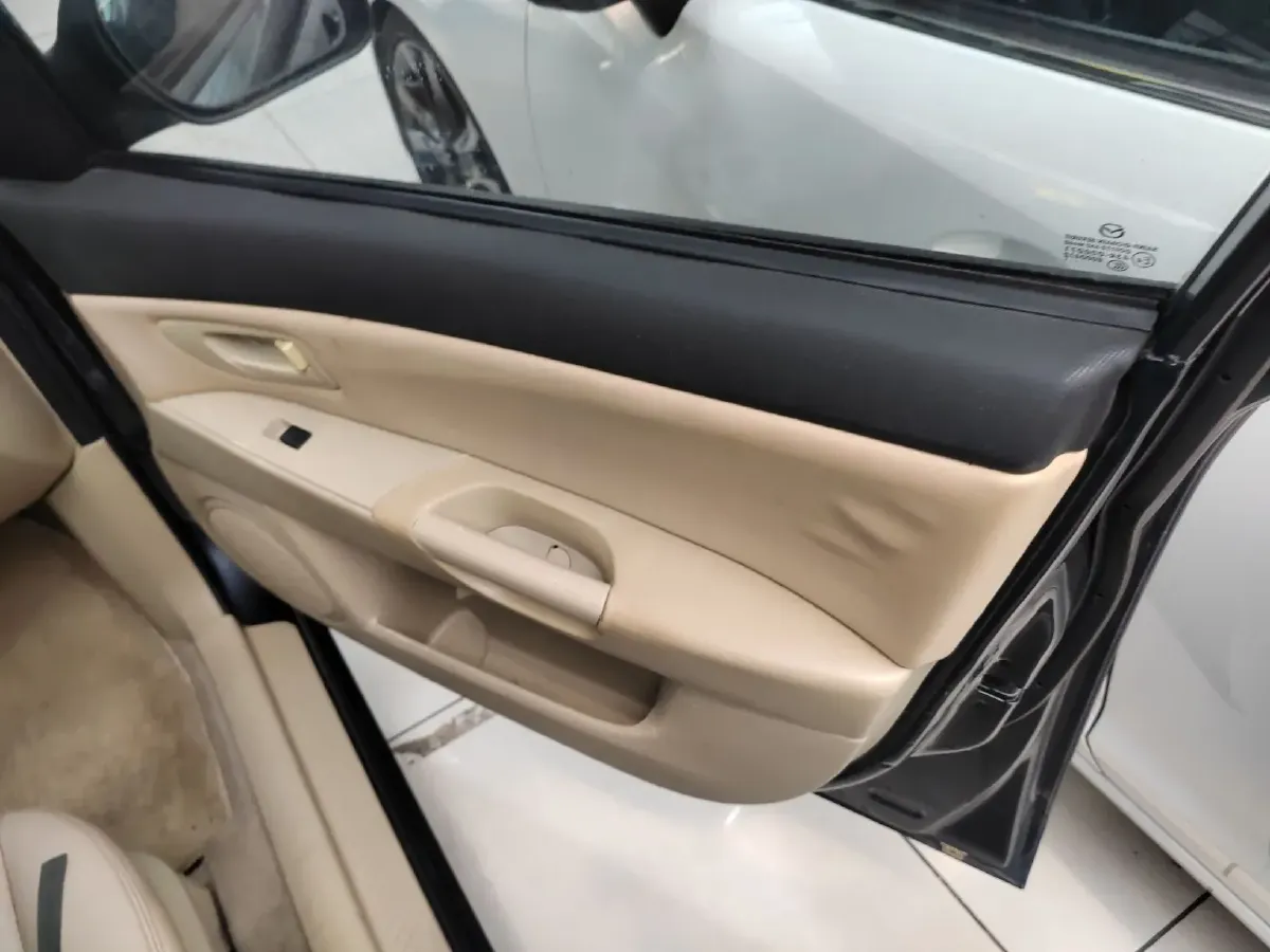 2010 Mazda 3 1.6L 107HP L4 4AT,autocango,china used car exporter,china ev exporter,chinese used car exporter,chinese used ev exporter