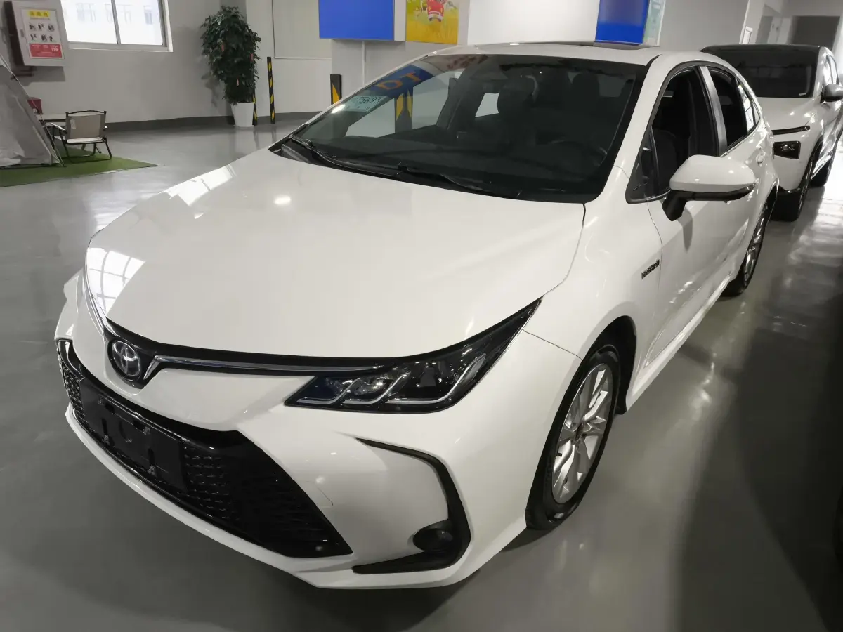 2023 Toyota Corolla 1.8L 98HP L4 E-CVT Hybrid