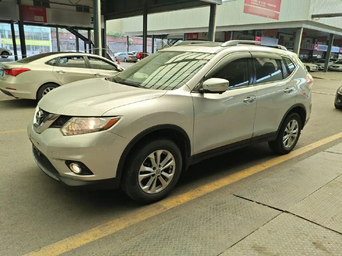 2014 Nissan X-Trail 2.0L 150HP L4 CVT