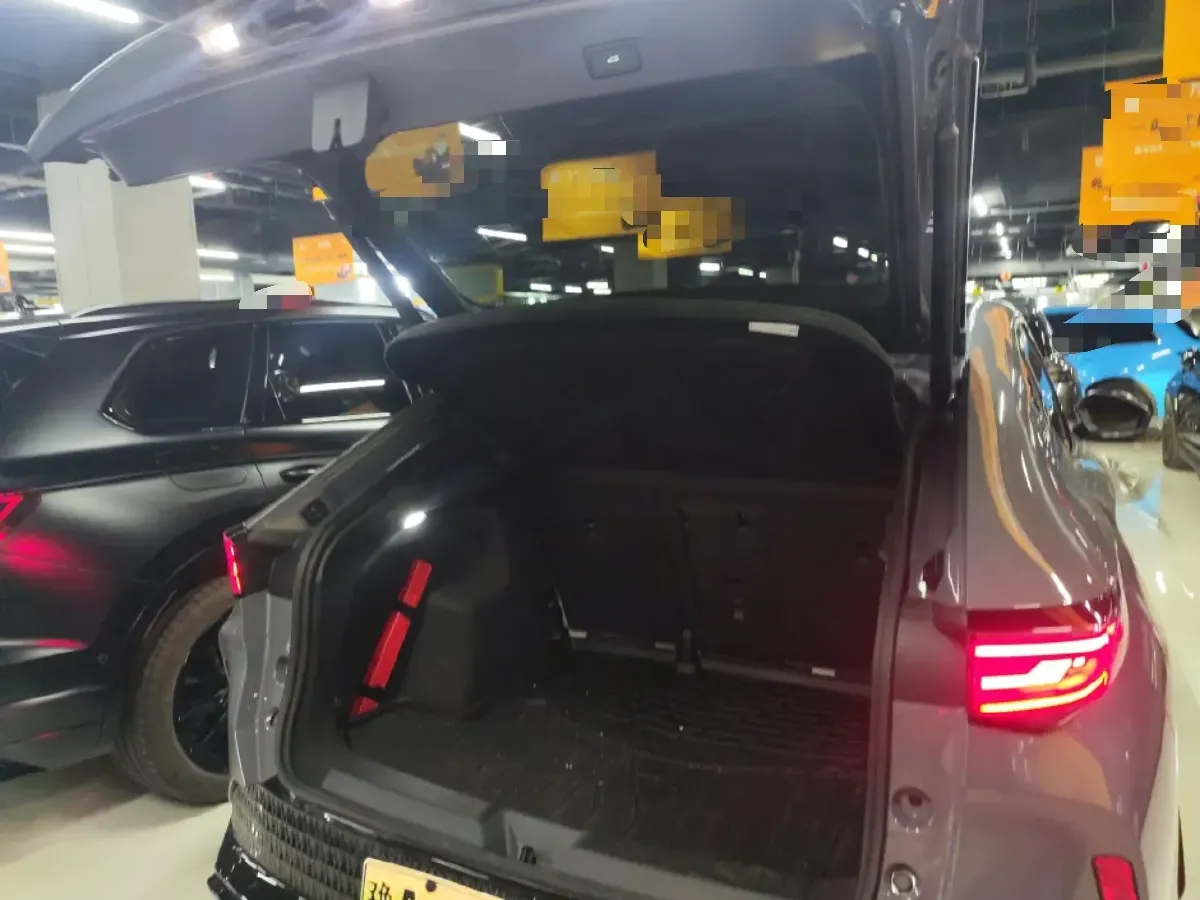 2024 Volkswagen ID.UNYX 06 BEV 82.4KWH,autocango,china used car exporter,china ev exporter,chinese used car exporter,chinese used ev exporter