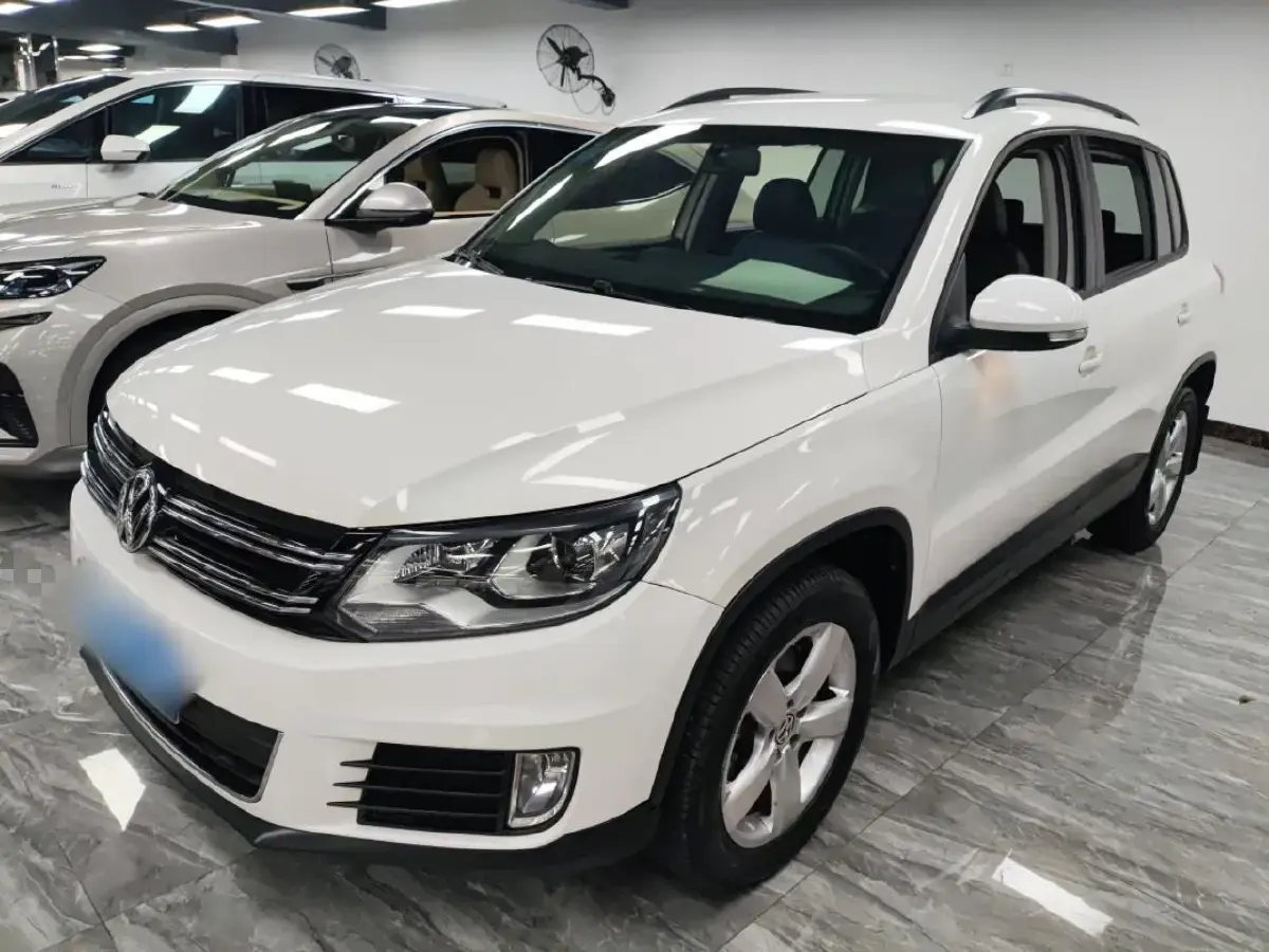 2013 Volkswagen Tiguan 1.8T 160HP L4 6AT