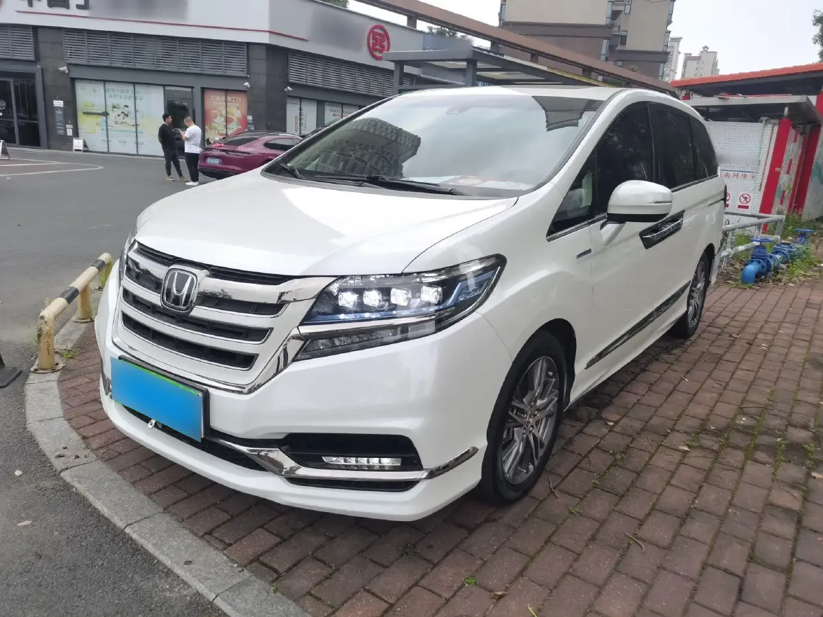 2019 Honda Elysioin 2.0L 146HP L4 E-CVT Hybrid
