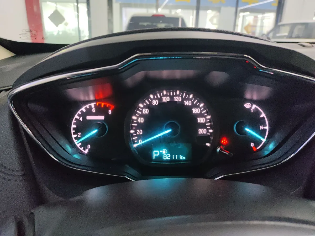 2017 Ford Escort 1.5L 113HP L4 6AT,autocango,china used car exporter,china ev exporter,chinese used car exporter,chinese used ev exporter