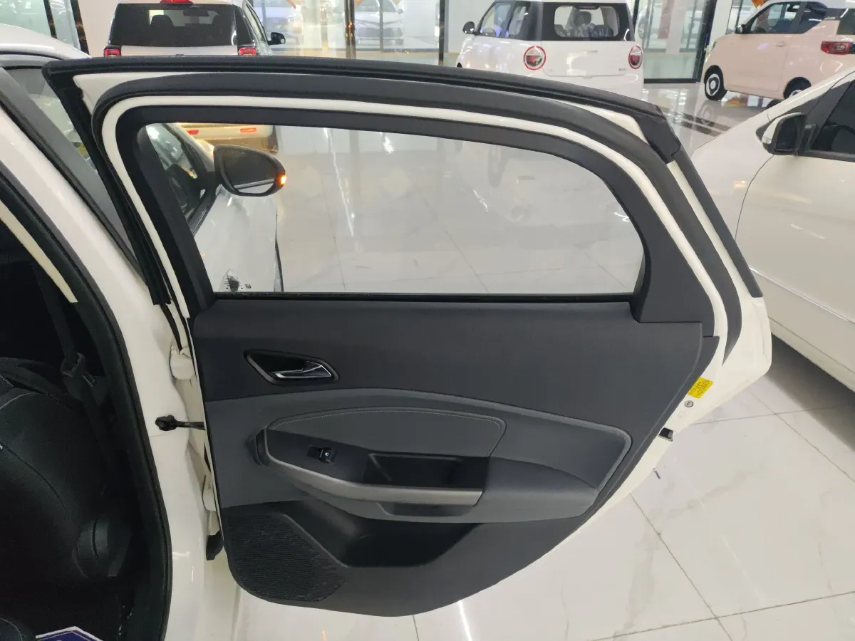 2017 Ford Escort 1.5L 113HP L4 6AT,autocango,china used car exporter,china ev exporter,chinese used car exporter,chinese used ev exporter