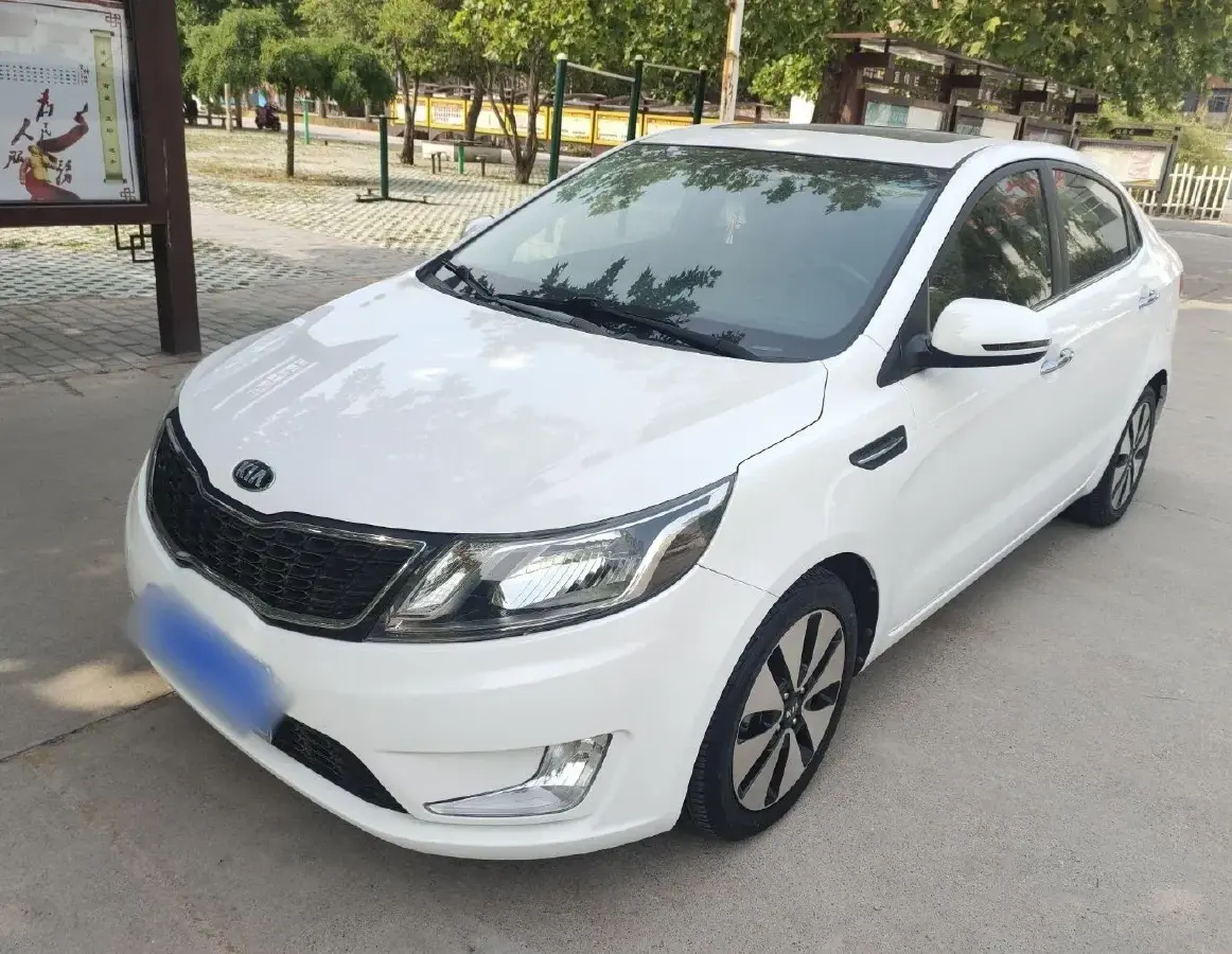 2012 Kia K2 1.6L 123HP L4 4AT