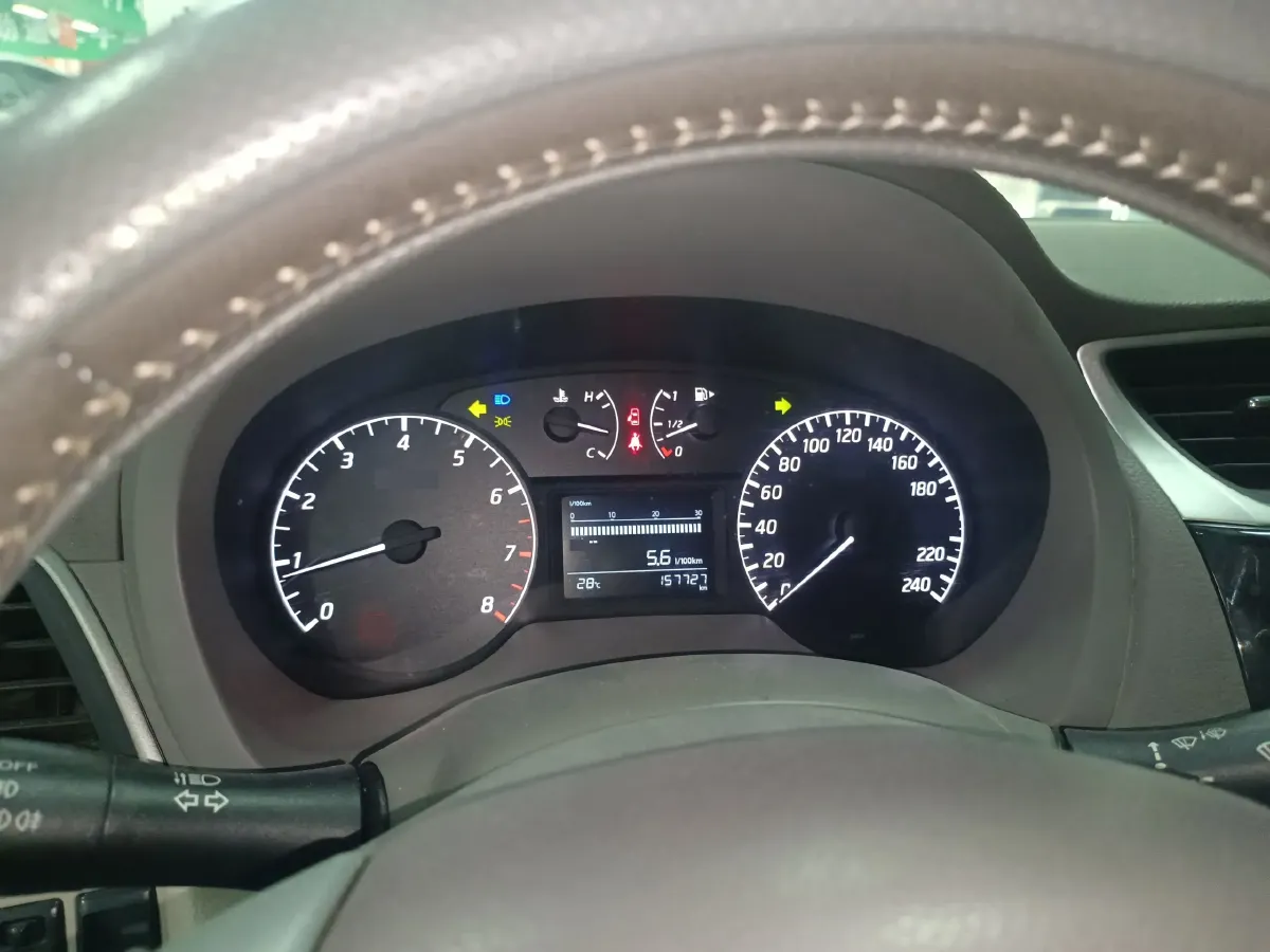 2012 Nissan Sylphy 1.6L 126HP L4 5MT,autocango,china used car exporter,china ev exporter,chinese used car exporter,chinese used ev exporter