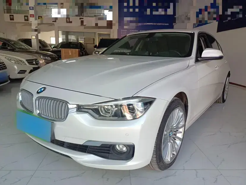 2018 BMW 3 Series 2.0T 184HP L4 8AT