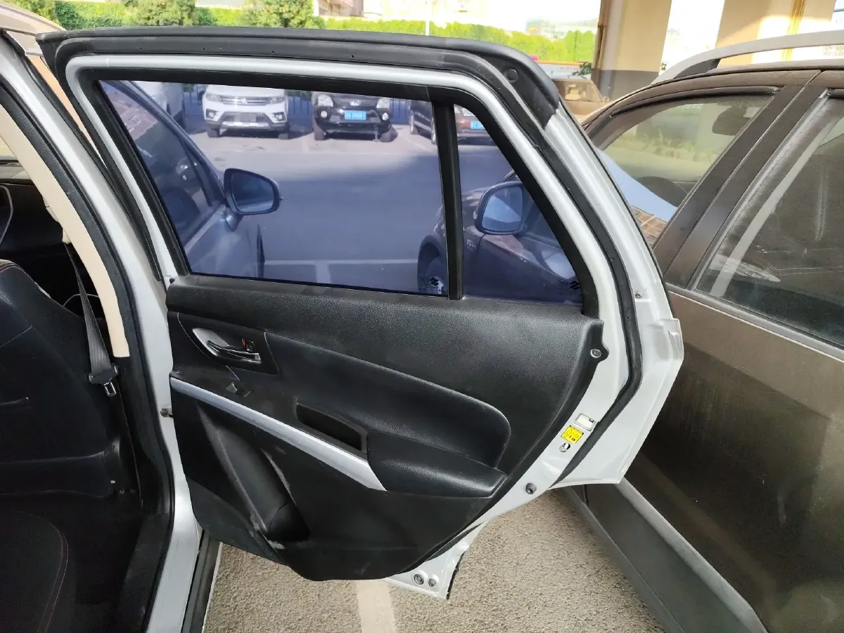 2014 Suzuki S-cross 1.6L 122HP L4 5MT,autocango,china used car exporter,china ev exporter,chinese used car exporter,chinese used ev exporter