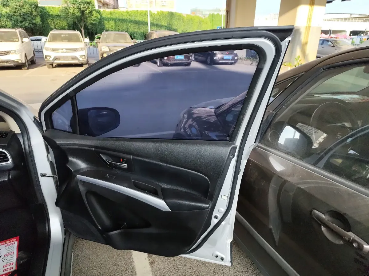 2014 Suzuki S-cross 1.6L 122HP L4 5MT,autocango,china used car exporter,china ev exporter,chinese used car exporter,chinese used ev exporter