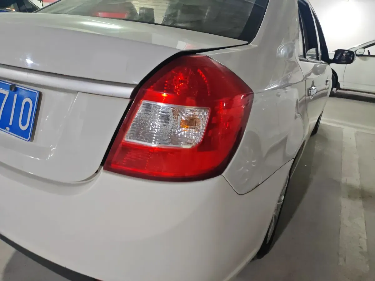 2014 Geely KingKong 1.5L 102HP L4 5MT,autocango,china used car exporter,china ev exporter,chinese used car exporter,chinese used ev exporter