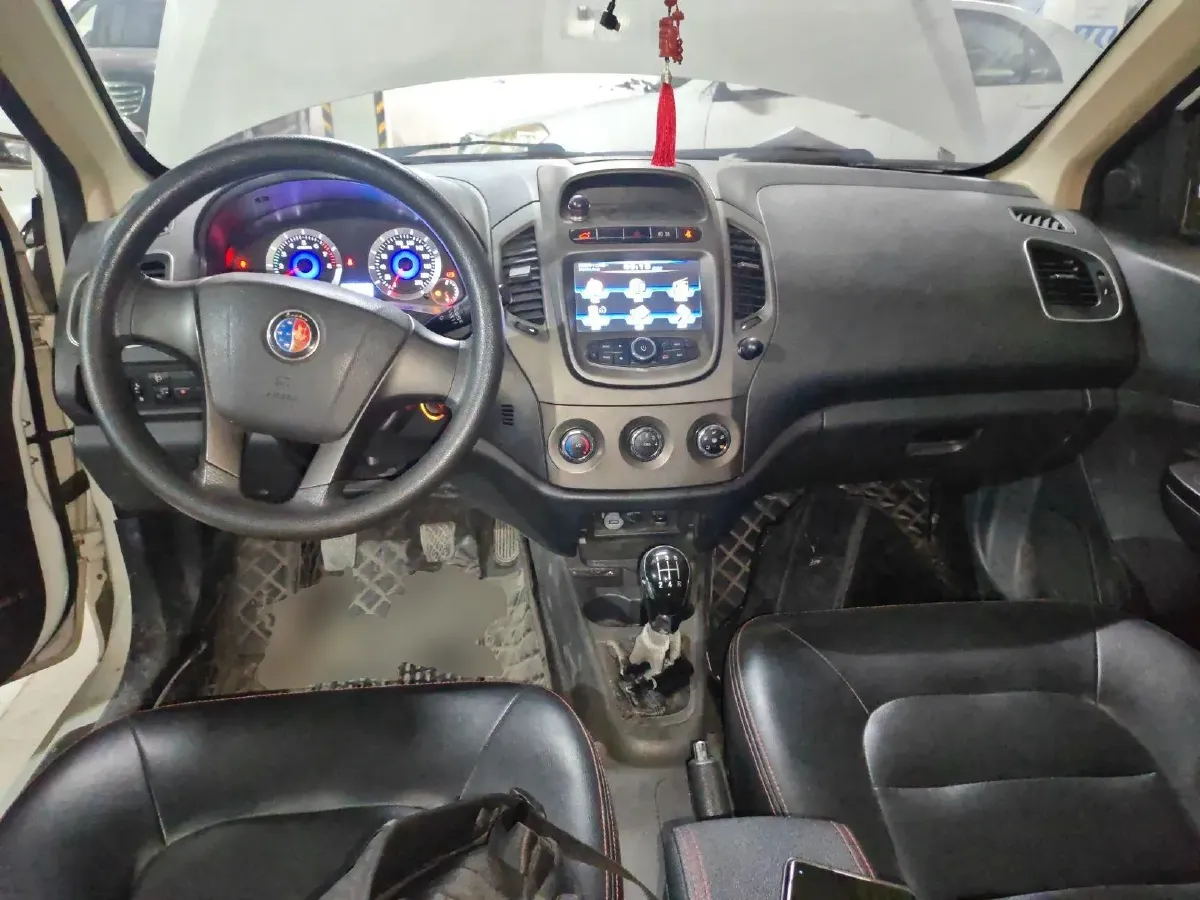 2014 Geely KingKong 1.5L 102HP L4 5MT,autocango,china used car exporter,china ev exporter,chinese used car exporter,chinese used ev exporter