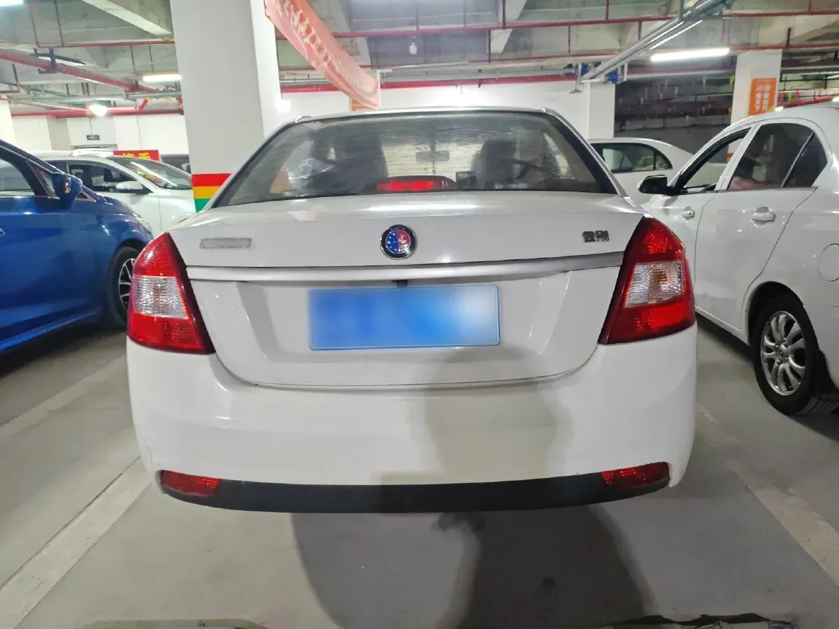 2014 Geely KingKong 1.5L 102HP L4 5MT,autocango,china used car exporter,china ev exporter,chinese used car exporter,chinese used ev exporter