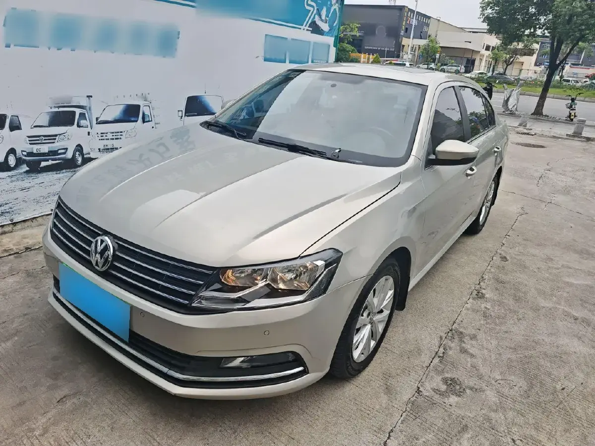 2017 Volkswagen Lavida 1.6L 110HP L4 6AT