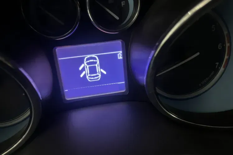 2015 Chery E3 1.5L 109HP L4 5MT,autocango,china used car exporter,china ev exporter,chinese used car exporter,chinese used ev exporter