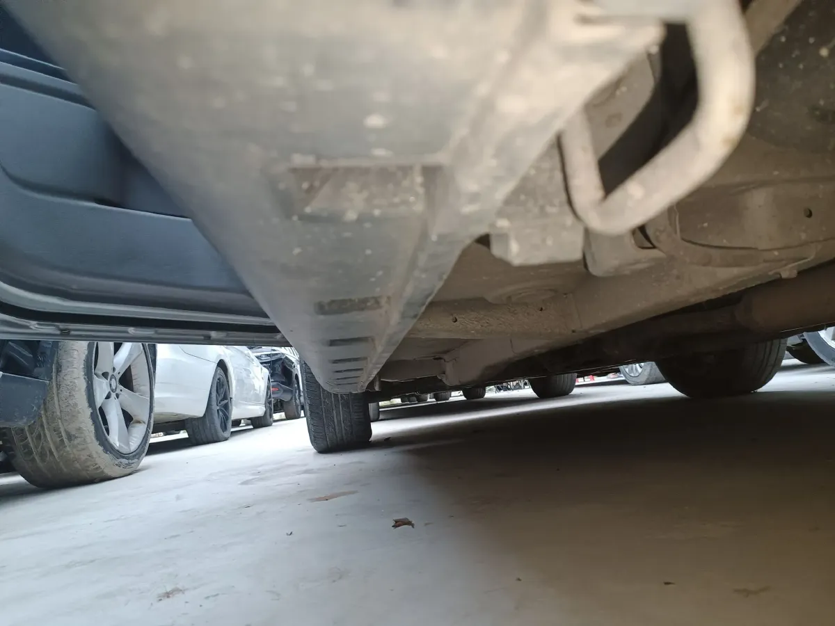 2011 Suzuki SX4 1.6L 109HP L4 5MT,autocango,china used car exporter,china ev exporter,chinese used car exporter,chinese used ev exporter